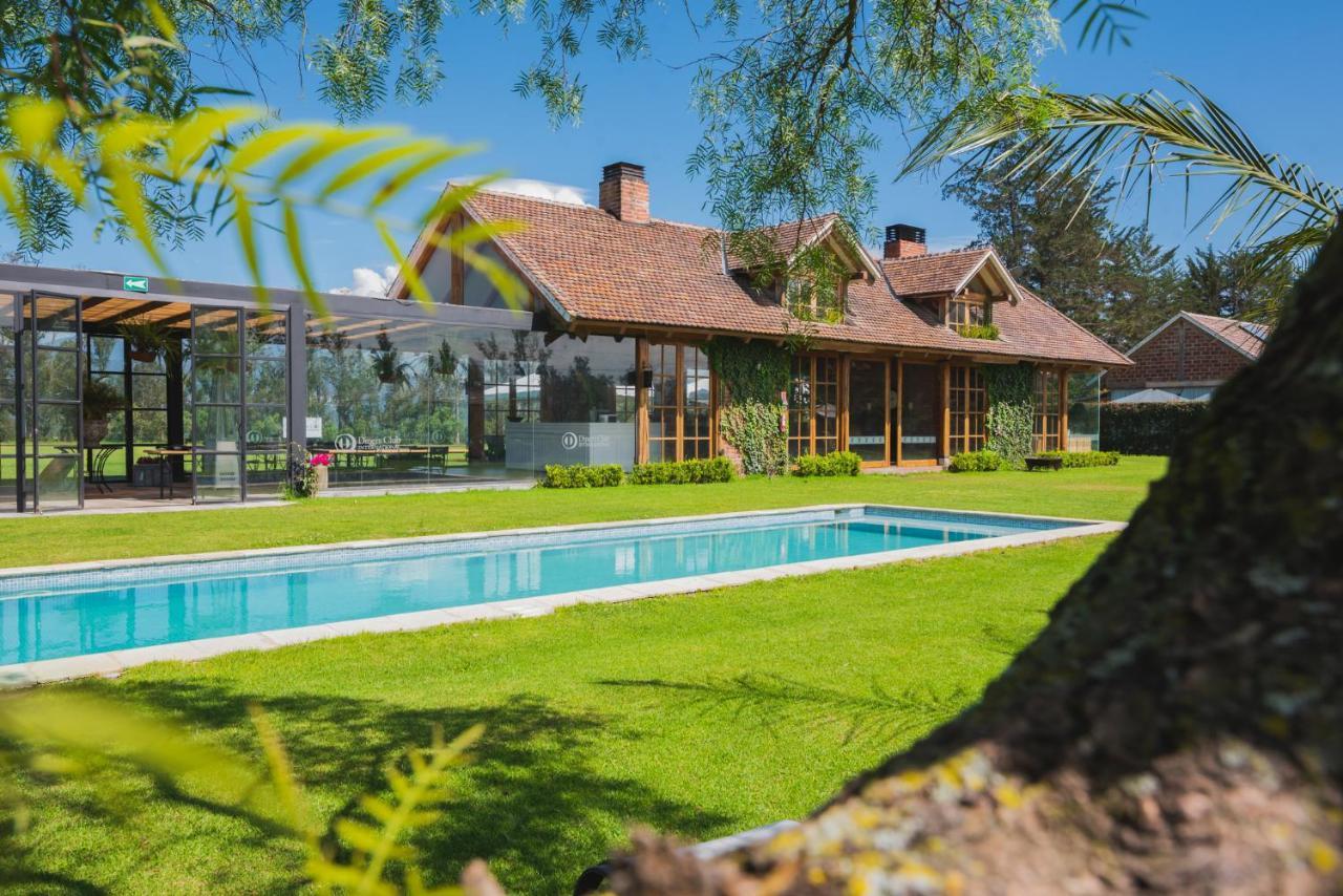 La Palma Polo Hotel - Airport Area Puembo Luaran gambar