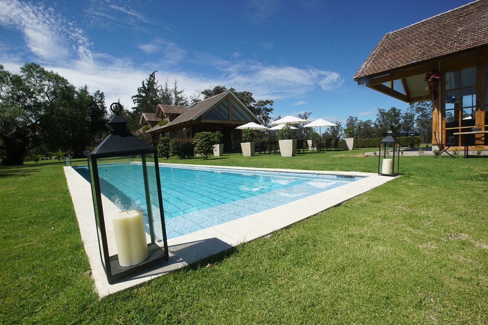 La Palma Polo Hotel - Airport Area Puembo Luaran gambar